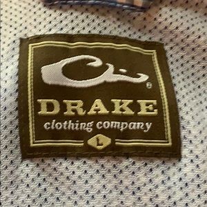Men’s gently used Drake button down shirt